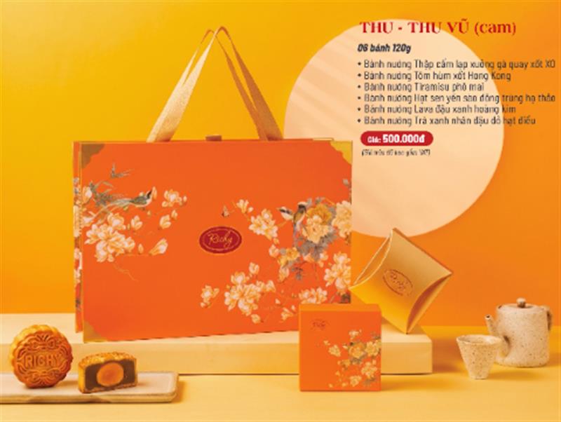 Thu - Thu Vũ (cam)